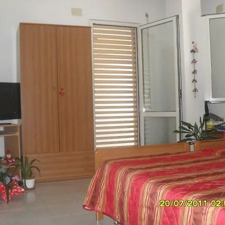 La Collinetta Apartmanhotel 3*